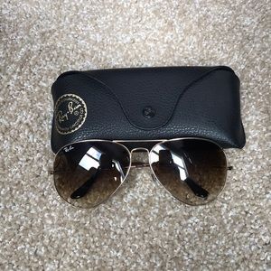 Ray-Ban Classic Aviators (Large)